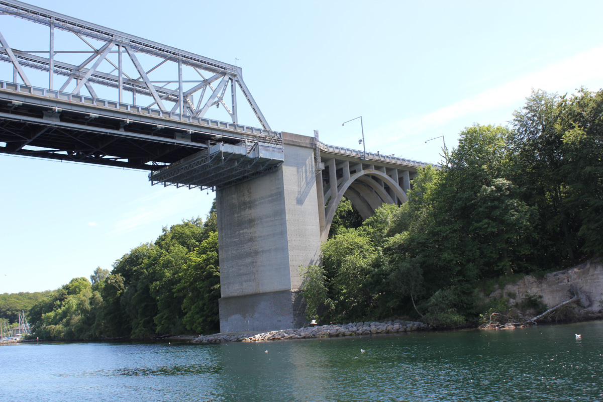 bridgewalking2-2